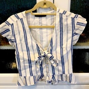 Abercrombie & Fitch cute striped top with buttons size xs
